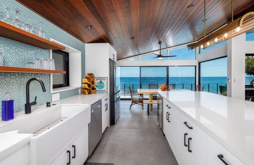 Kahaluu Bay House | Hale Kale:Direct Oceanfront Masterpiece,Modern Spectacular One of a Kind Home