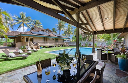 Lanikai House | Hale Mokulua - Lanikai, Oahu/pools, spa, beach!