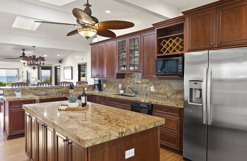 Waialua House | Hale Oka Nunu: Oceanfront Private, Spacious Paradise North Shore Home w/Hot Tub
