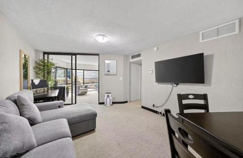 Downtown Honolulu House | Harbor Ocean View With Free Parking And Near Downtown