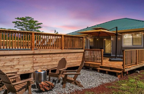 Keaau House | HAWAII PARADISE 3Bd2a Home w Pool and FirePit near Ocean