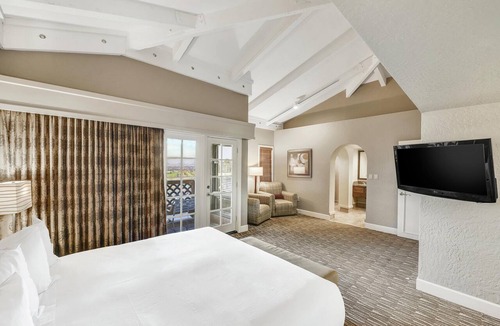 North Mountain Resort | Hilton Phoenix Tapatio Cliffs Resort