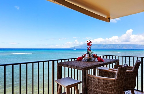 Kahana Apartment | Hololani A304