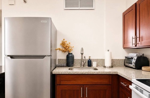 Downtown Honolulu Apartment | Honolulu City Oasis 2BR with Free Parking