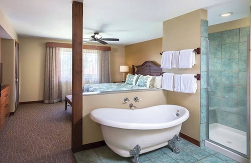 Kailua-Kona Resort | IRONMAN 2026 LODGING: 2 BR DELUXE CLUB WYNDHAM KONA HAWAIIAN RESORT
