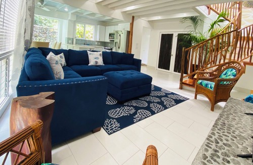 Kailua-Kona House | IRONMAN is Available! 100 Feet From Your Bed to the Ocean! Romantic Shower for 2