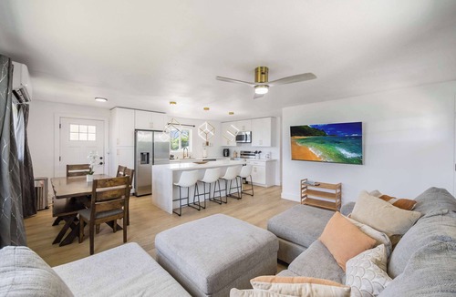 Hauula House | Island Oceanfront Getaway