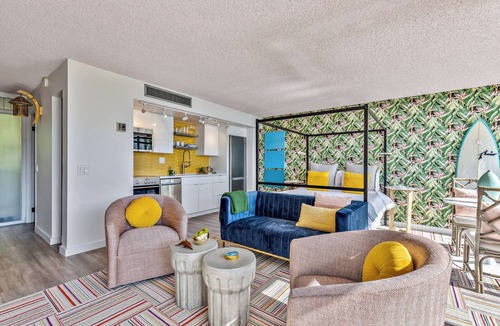 Makaha Condo | Island's End A stunning home in the sky with a view of paradise