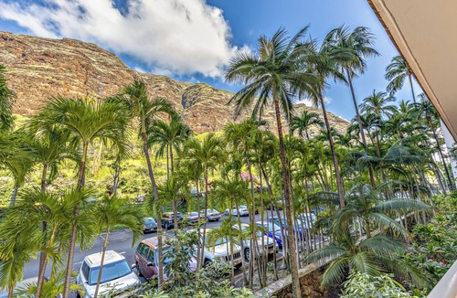Makaha Condo | Island's End A stunning home in the sky with a view of paradise