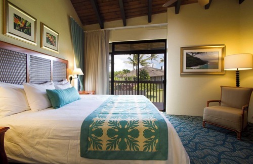 Queen Emmas Bluffs Hotel | Ka'Oi Resort, Princeville Kauai, Hawaii -1 Bed Plus