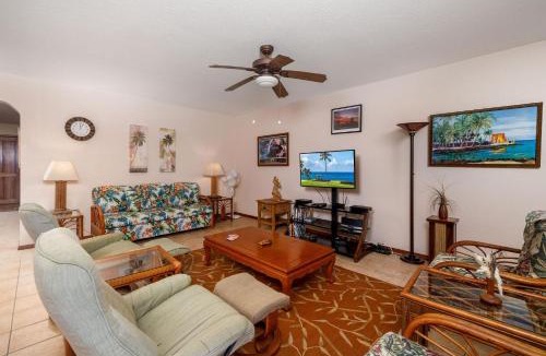 Kahaluu Bay House | Kahaluu Bay Villas 304
