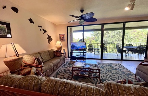 Kahaluu Bay Condo | Kahaluu Bay Villas | 4 Lanais w/Ocean Views