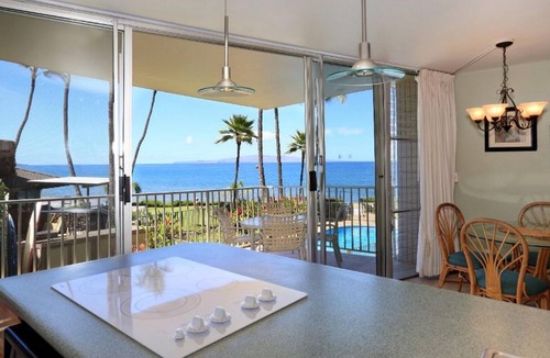Kihei Hotel | Kamaole Nalu #204 by Ali'i Resorts
