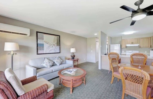 Kapaa Condo | Kauai Serenity Condo Pono Kai Resort E206