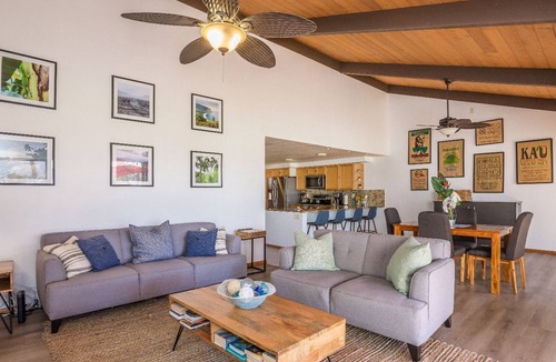 Kahaluu-Keauhou Condo | 🏖️Keauhou Condo Sleeps 4 | Lanai, Golf Views & A/C