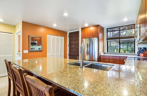 Keauhou Condo | 🏖️Keauhou Golf Course Condo w/Keauhou Bay Views