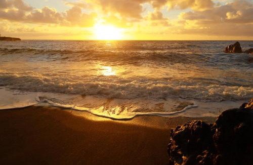 Kehena Beach Estates House | kehena black sand beach house - ocean view swim spa