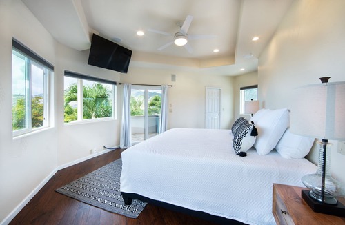 Hawaii Kai House | Koko Head Casa - Hip Modern Home Close to Hanauma Bay and Koko Crater