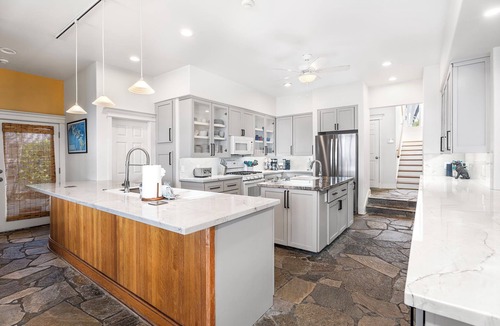 Kailua-Kona House | Kona Blue: Secluded Beachfront Home w/Private Pool, AC & Ocean Views