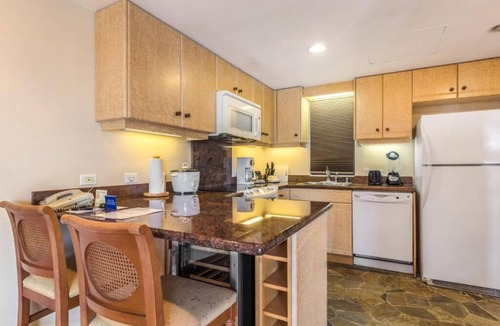 Kailua-Kona Resort | Kona Hawaii 2 Bed Condo