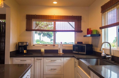 Aiea House | Kt Aloha Awaits You Up On The Hill