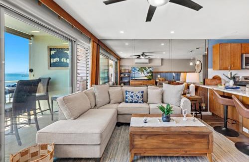Historic Lahaina Front Street Apartment | Lahaina Roads 306