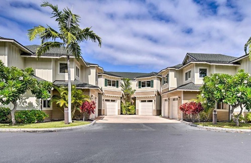Kahaluu-Keauhou House | Lanai & Resort-Style Perks! Kona Townhome