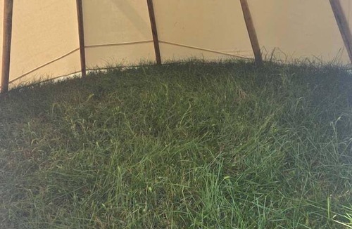 Saddlestring House | Lark Tipi, Rustic "Lark" Tipi at the foothills of the Bighorns in Story, WY