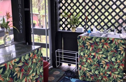Mountain View Cabin | Lava Rock Camp🌋 Off-grid Treehouse