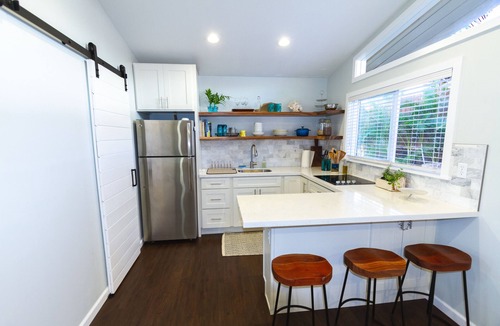 Waialua Cottage | Livinghealthywithchocolate's Guest House