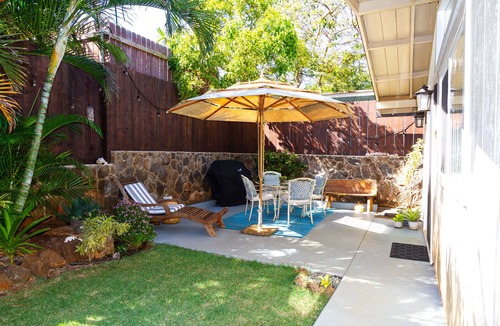 Waialua Cottage | Livinghealthywithchocolate's Guest House