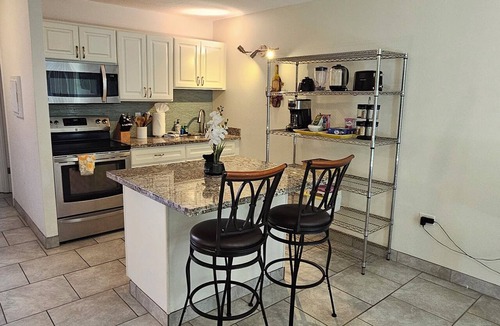 Napili Condo | Lovely 1-bedroom apartment in Napili, perfect for your beach getaway