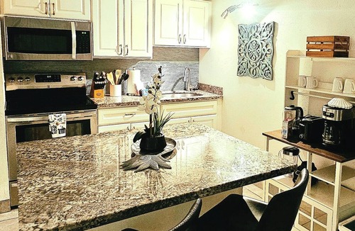 Napili Condo | Lovely 1-bedroom apartment in Napili, perfect for your beach getaway