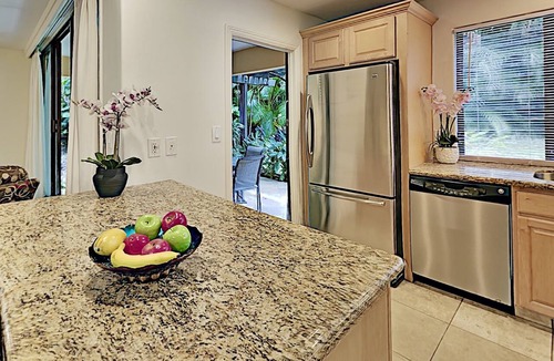 Wailea Condo | Lush Wailea Ground Floor Condo Tropical Oasis Four Pools Keawakapu Beach