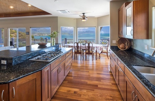 Kaneohe House | Luxurious, Private Hilltop Retreat with Postcard View - minutes to Kailua Beach