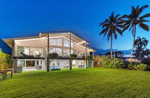 Waialua House | LUXURY 5+ Bedroom Including Separate Studio Apartment On Oahu's North Shore