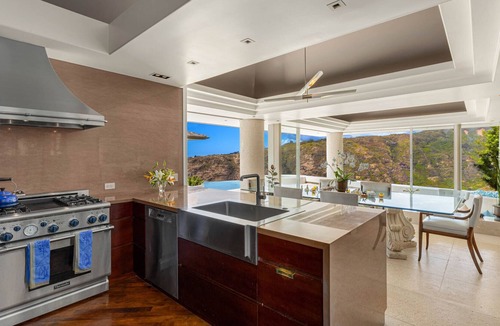 Kuliouou - Kalani Iki House | Luxury Architectural Masterpiece w/ Infinity Pool & Stunning Diamond Head Vistas