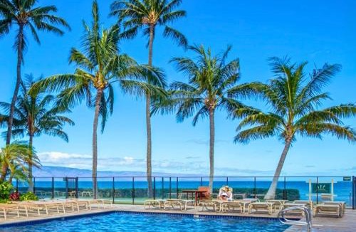 Honokowai Apartment | Mahana Oceanfront 2 BR Sleeps 4 Villas Steps to Beach Complimentary Car with 6 Nights MAH-719 by KBM