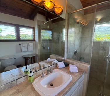 Honaunau-Napoopoo House | Manini Point House