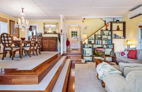 Manoa House | Manoa Valley Duplex with ocean and mountain views