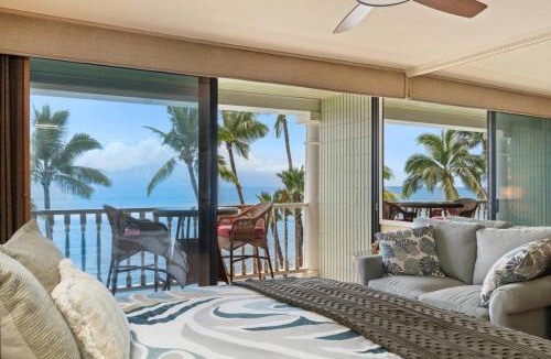 Historic Lahaina Front Street House | Maui Beachfront Haven 433
