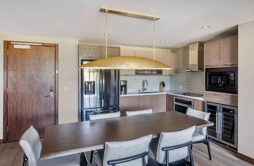 Kihei Villa | Maui Resort Rentals: Hilton Maui Bay Villas - Brand New 3BR Penthouse Oceanview Suite!