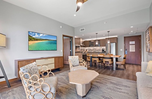 Kihei Villa | Maui Resort Rentals: Hilton Maui Bay Villas - Luxurious 1BR Suite!