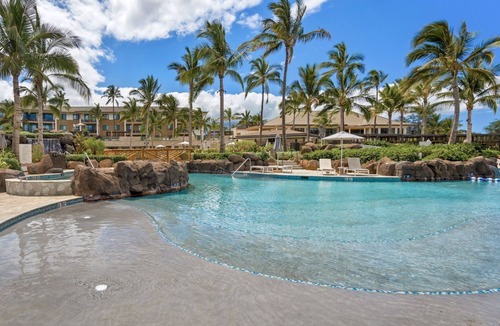 Kihei Villa | Maui Resort Rentals: Hilton Maui Bay Villas - Luxurious 1BR Suite!