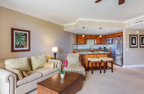 Honokowai Condo | Maui Resort Rentals: Honua Kai Konea 615 - 6th Floor Studio w/Full Ocean Views!