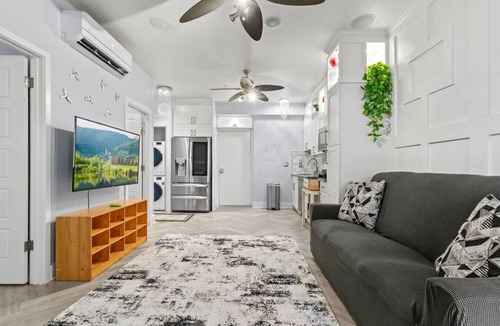 Ewa Villa | Modern Island Living | Parking, AC, Fast WiFi, W/D