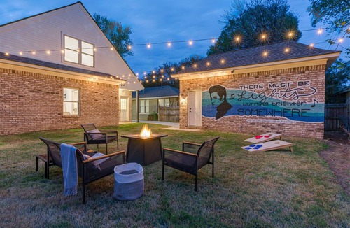 Vollintine-Evergreen House | NEW 4 Bedroom in Midtown Memphis - Just Minutes to Downtown Memphis!