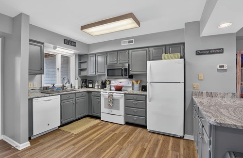 Dewey Beach House | Ocean Block Downtown Dewey Beach Townhouse