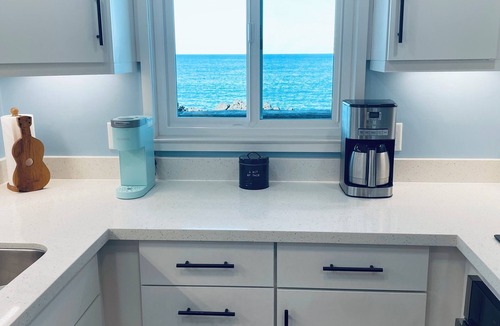 Kahaluu-Keauhou House | OCEAN FRONT 2bd/rm Townhome New Remodel Ocean and Sunset Views AC Pickleball!