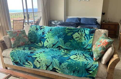 Makaha Condo | Ocean & Mountain View Studio in a Resort-Like Complex. Makaha Valley, West Oahu